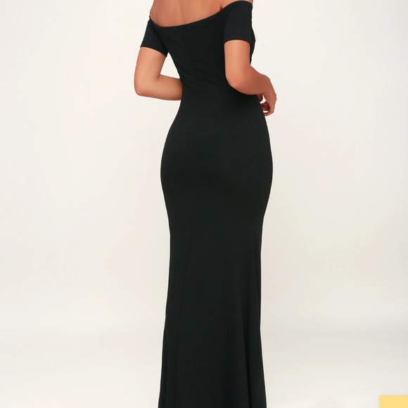 Lulus Lynne back off the shoulder dress (black) size medium - Picture 2 of 4